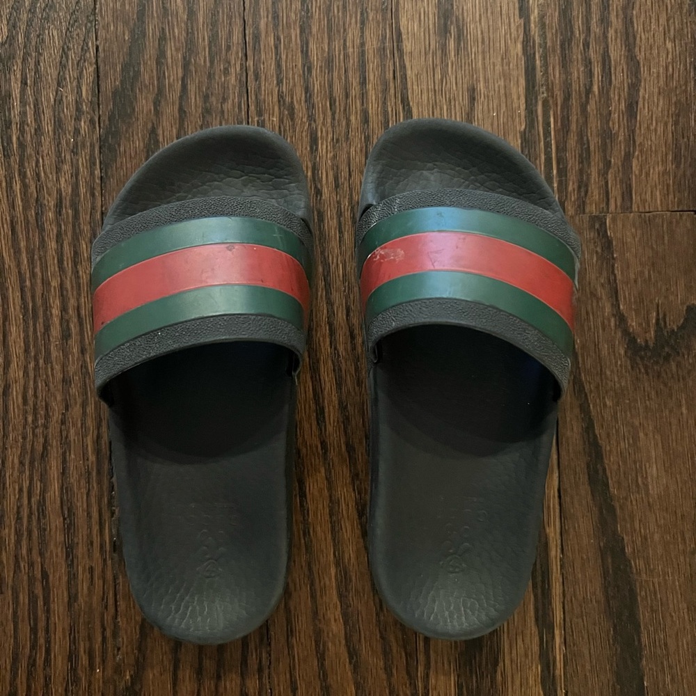 Gucci slides